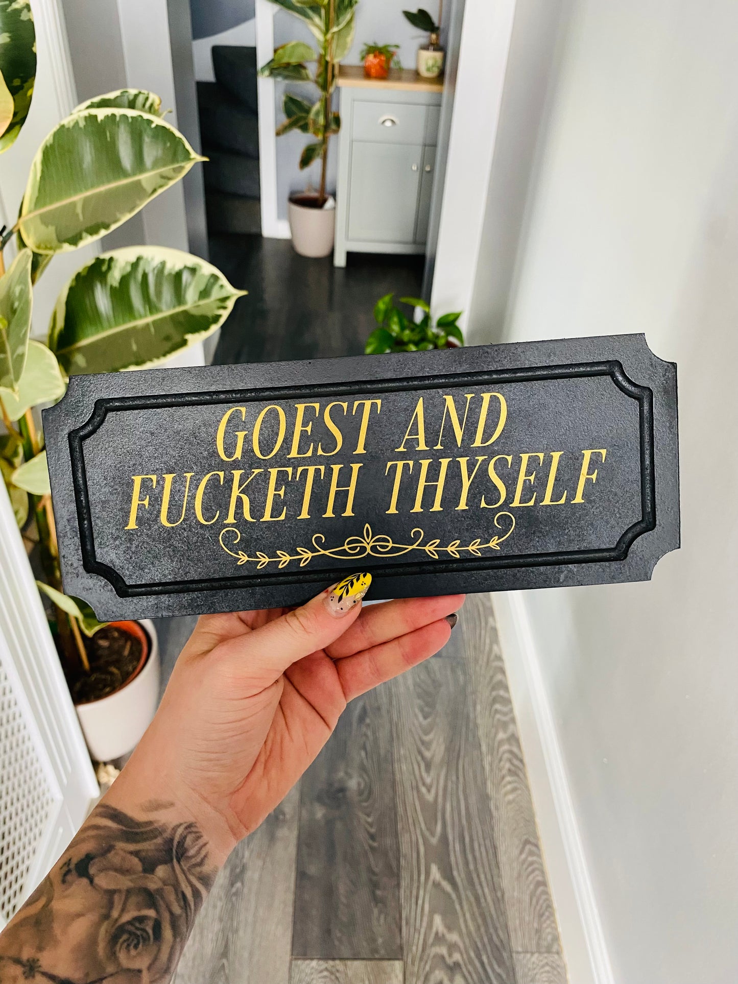 Goest and Fucketh Thyself